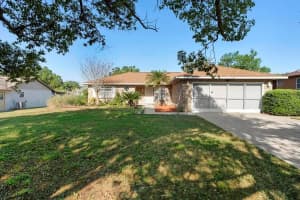 36545 SCOTTSDALE DRIVE, GRAND ISLAND, FL 32735 Sold 04/30/25