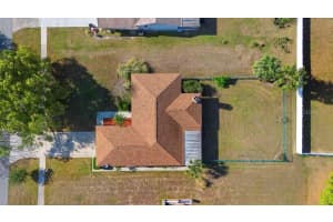 36545 SCOTTSDALE DRIVE, GRAND ISLAND, FL 32735 Sold 04/30/25