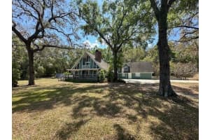 19621 LAKE LINCOLN LANE, EUSTIS, FL 32736 - MLS#MFRG5095612