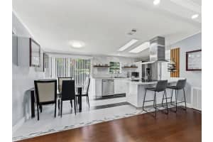 214 MORNINSIDE AVENUE, LADY LAKE, FL 32159 - MLS#MFRG5095646