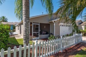 992 PINEWOOD PLACE, THE VILLAGES, FL 32162 Sold 09/16/25