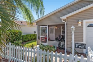 992 PINEWOOD PLACE, THE VILLAGES, FL 32162 Sold 09/16/25