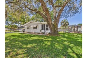 715 MEGAN CIRCLE, THE VILLAGES, FL 32159 Sold 09/04/25
