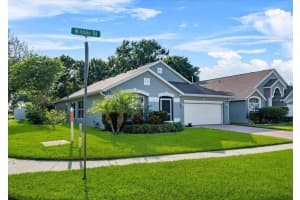 2749 WILSHIRE ROAD, CLERMONT, FL 34714 Sold 04/30/25
