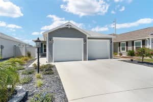 947 Couture St, THE VILLAGES