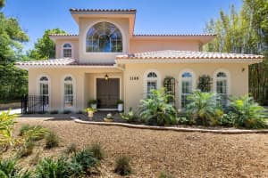 1196 LAKESHORE DRIVE, MOUNT DORA, FL 32757 Sold 06/11/25