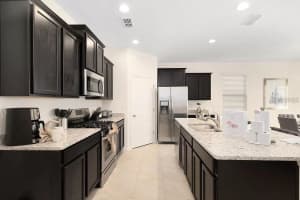 8024 OAK SHADOW COURT, DAVENPORT, FL 33837 - MLS#MFRG5096054