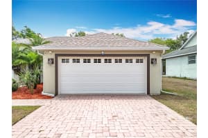 13546 BISCAYNE GROVE LANE, GRAND ISLAND, FL 32735 Sold 10/16/25
