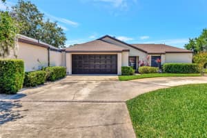 1908 OAK CIRCLE, TAVARES, FL 32778 - MLS#MFRG5096117