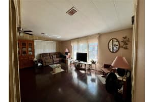 27 ROBIN ROAD, WILDWOOD, FL 34785 - MLS#MFRG5096194