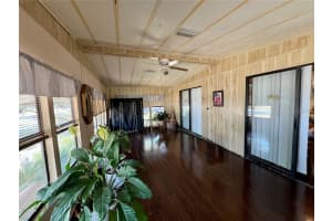 27 ROBIN ROAD, WILDWOOD, FL 34785 - MLS#MFRG5096194