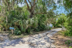 300 CAROL ANN DRIVE, EDGEWATER, FL 32132 - MLS#MFRG5096212