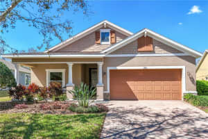 105 Cupania Ct, GROVELAND