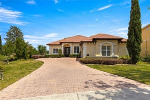 417 CRESTRUN LOOP, LEESBURG, FL 34748 Sold 06/27/25