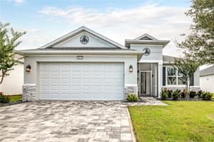 8492 Hartford Way, MOUNT DORA