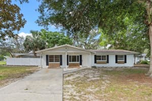 6808 FERN CIRCLE, LEESBURG, FL 34748 Sold 09/25/25