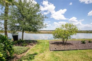 8664 BRIDGEPORT BAY CIRCLE, MOUNT DORA, FL 32757 Sold 08/18/25