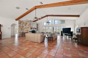27011 SE HIGHWAY 42, UMATILLA, FL 32784 - MLS#MFRG5096544