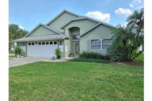 2750 CORAL REEF WAY, TAVARES, FL 32778 Sold 08/18/25