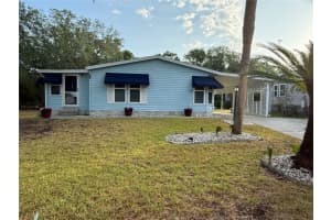 522 SAINT ANDREWS BOULEVARD, LADY LAKE, FL 32159 Sold 06/10/25
