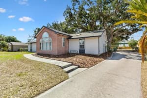 307 Water Shore Dr, LEESBURG