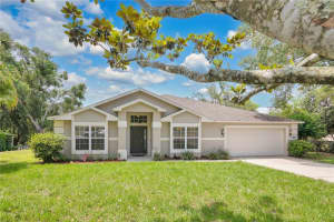 12512 Lake Ridge Cir, CLERMONT