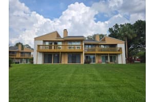 1051 S Highland St #4-e, MOUNT DORA
