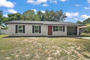 525 OAK DRIVE, TAVARES, FL 32778 Sold 07/11/25