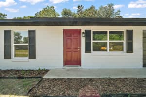 525 OAK DRIVE, TAVARES, FL 32778 Sold 07/11/25