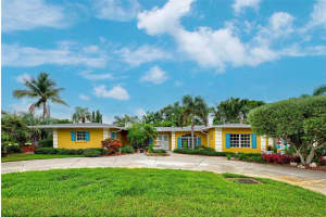 401 SUNSET DRIVE, VENICE, FL 34285 - MLS#MFRG5096934