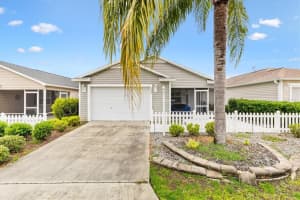 2457 Upton St, THE VILLAGES