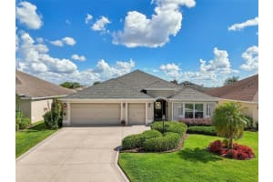 1304 ZOMBAR PLACE, THE VILLAGES, FL 32163 Sold 08/05/25