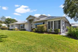 26030 Newcombe Cir, LEESBURG