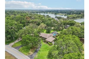 1930 COUNTRY CLUB ROAD, EUSTIS, FL 32726 Sold 09/03/25