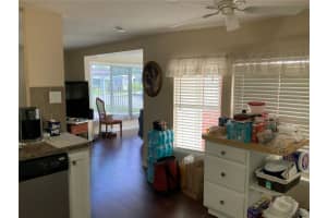 172 PARADISE N, LEESBURG, FL 34788 - MLS#MFRG5097151