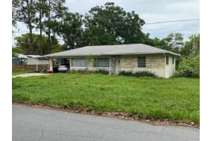 1022 E 3rd Ave, MOUNT DORA