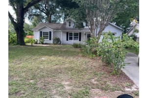 825 MARY FRANK COURT, MOUNT DORA, FL 32757 - MLS#MFRG5097168
