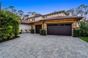 10122 ROYAL ISLAND COURT, ORLANDO, FL 32836 Sold 08/05/25