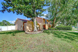 16601 COURSE DRIVE, TAMPA, FL 33624 Sold 08/01/25