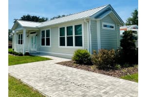 12077 LAKESHORE WAY, OXFORD, FL 34484 - MLS#MFRG5097260