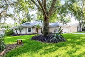 2711 BAYVIEW DRIVE, EUSTIS, FL 32726 Sold 01/16/26
