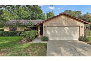 501 Cherry Tree St, EUSTIS