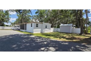 813 Oakwood Cir, WILDWOOD