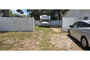 813 OAKWOOD CIRCLE, WILDWOOD, FL 34785 - MLS#MFRG5097460