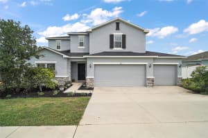 605 Black Eagle Dr, GROVELAND