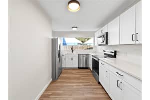5136 CEDAR HAMMOCK DRIVE, SARASOTA, FL 34232 - MLS#MFRG5097492