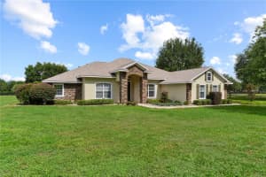 12913 County Road 104b Oxford, FL 34484 - Off Market