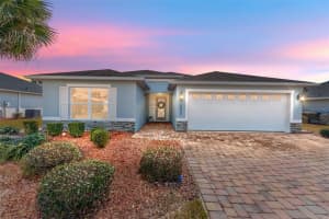 4987 Belted Kingfisher Dr, OXFORD