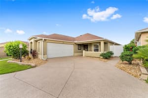 832 PARRISH PLACE, THE VILLAGES, FL 32163 Sold 06/27/25