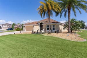 2077 VICKERS PLACE, THE VILLAGES, FL 32163 Sold 11/20/25